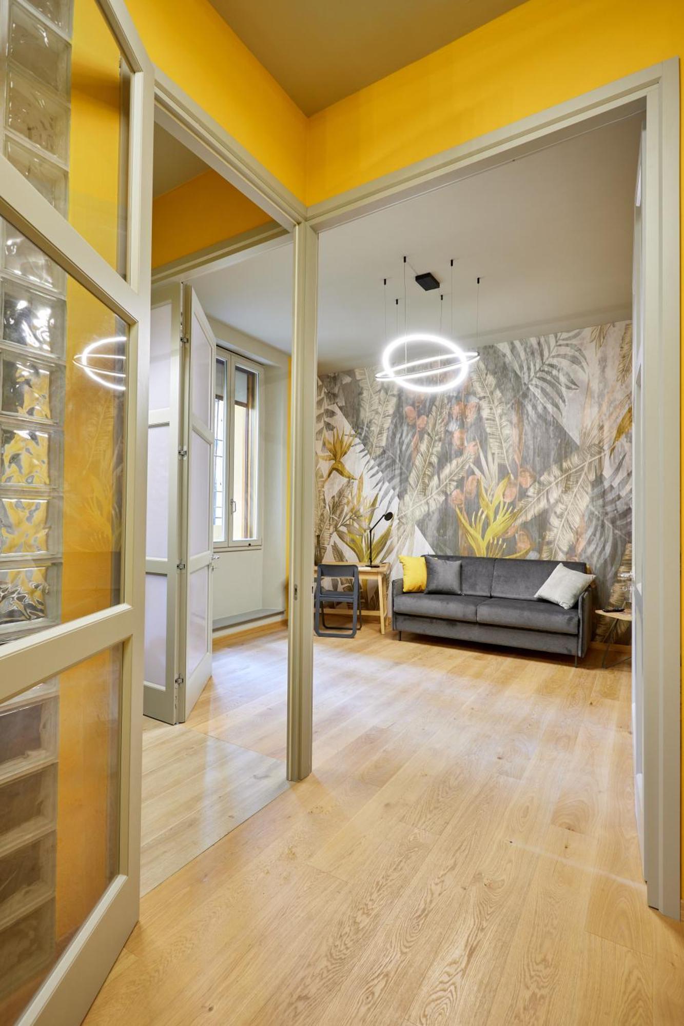 Central And Comfy Apartment Free Netflix And Disney Plus ボローニャ エクステリア 写真